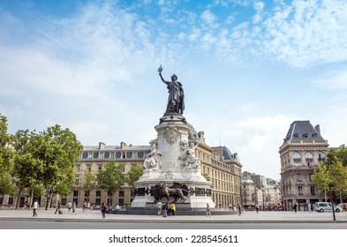 PARIS, FRANCE-July 27: Place De La Republique.built In 1880. It Symbolizes The Victory Of The Republic In France.The Famous Statue Of The Republic In Paris On July 27, 2014 In PARIS, FRANCE