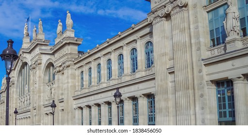 Paris Gare Du Nord Building