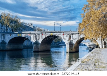 Paris, ile Saint-Louis, the pont Marie on the Seine