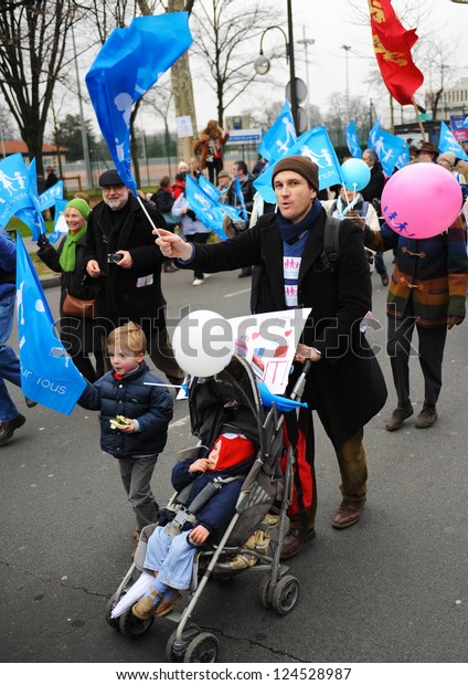 Mariage Pour Tous Les Actes Homophobes En Forte Hausse