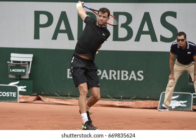 PARIS - JUNE 2:  Grigor Dimitrov (BUL) Competes Against Pablo Carreño Busta (ESP) In Round 3 At The French Open On June 2, 2017 In Paris, France. 