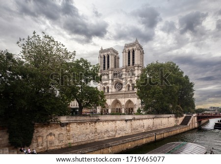 Similar – Notre Dame Kathedrale und Sena Fluss