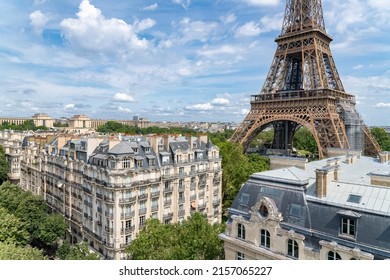 Paris, panorama of the city, with the Eiffel Tower and the Trocadero in background - Powered by Shutterstock