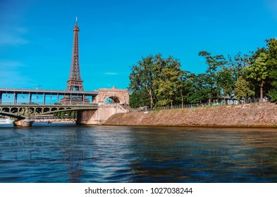 Paris & the Seine river cityscape 
