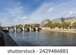 paris Seine river monuments boat