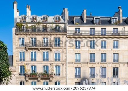 Paris, typical building in the center