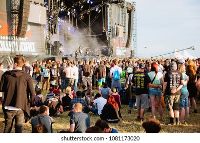 Paris/France - 06.09.17 :scene And Crowd At The  Download Festival In Paris, France