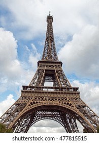 PARIS/FRANCE - SEPTEMBER 17, 2015: Eiffel Tower As Seen From Street Level Looking Southeast. 