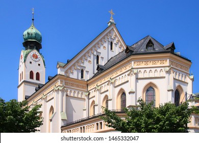 Pfarrkirche St. Nikolaus, Rosenheim - Bayern, Deutschland