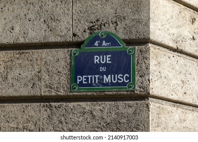 1,186 Parisian Place Sign Images, Stock Photos & Vectors | Shutterstock