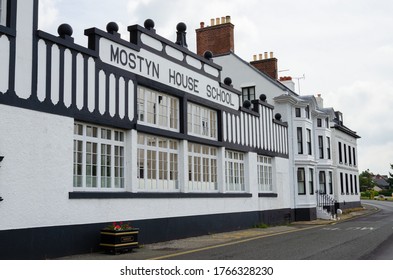 Parkgate, Wirral, UK: Jun 17, 2020: Mostyn House School Was Opened As A Boys Boarding School. Later It Became A Co-educational Day School, Run By The Grenfell Family Until It's Closure In 2010.