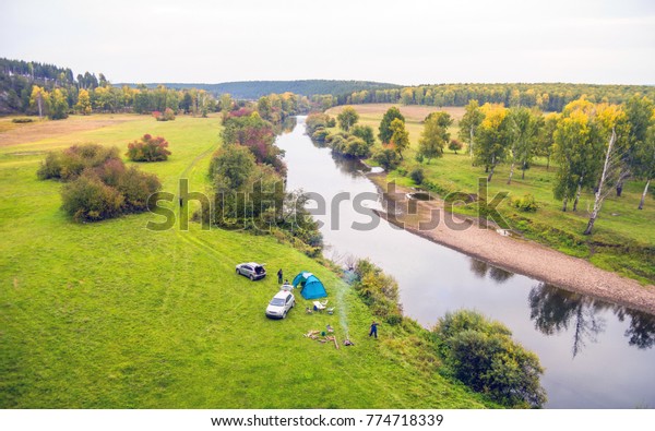 Parking\
for campers on the White River in\
Bashkortostan