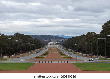 Parliament House Australia Anzac Parade Canberra Stock Photo 660130816 ...