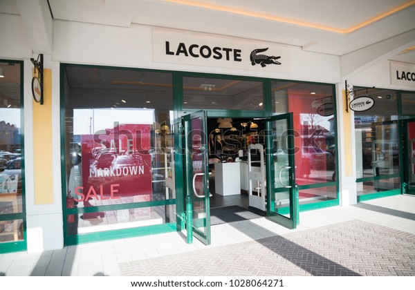 andre lacoste tennis