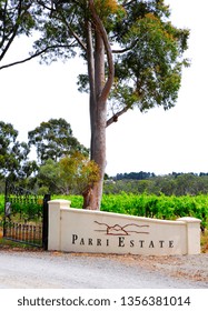 Parri Estate Wines Winery, Cellar Door, And Restaurant At Ingoldby Road, McLaren Vale, South Australia. McLaren Vale, South Australia - November 3, 2014.