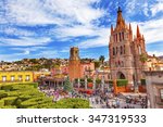 Parroquia Archangel church Jardin Town Square Rafael Chruch San Miguel de Allende, Mexico. Parroaguia created in 1600s.

