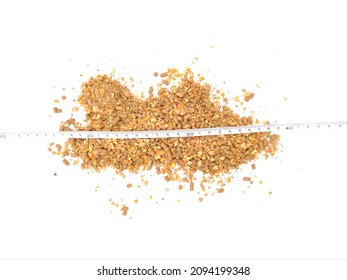 Particle Size For Chicken Feed, Poultry Feed With Ruler