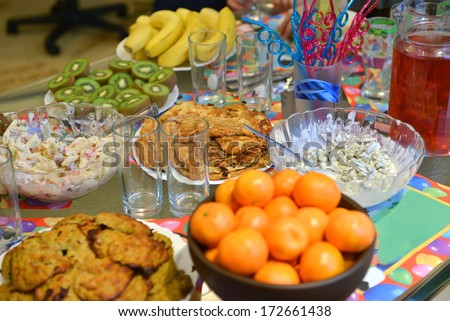 Party table