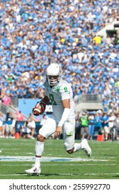 PASADENA, CA. - OCT 11: Oregon QB Marcus Mariota In Action During The UCLA Football Game On October 11th 2014 In Pasadena, California.