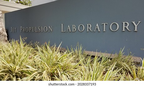 Pasadena, CA, United States - 8-11-2021: Jet Propulsion Laboratory Sign Next To Visitor Center