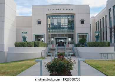 Pasadena, CA, USA - March 3, 2021: Image Of The Shatford Library At Pasadena City College.