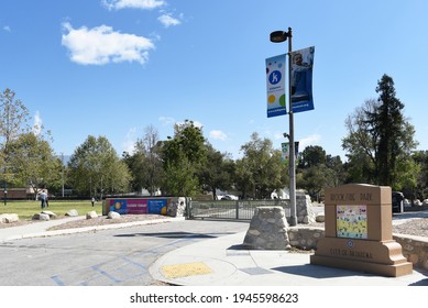 PASADENA, CALIFORNIA - 26 MAR 2021: Sign At Brookside Park And Banners For The Kidspace Childrens Museum.