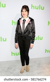 PASADENA - JAN 7:  Emily Barclay At The HULU TCA Winter 2017 Photo Call At The Langham Hotel On January 7, 2017 In Pasaden, CA