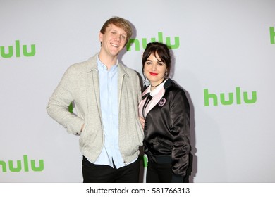 PASADENA - JAN 7:  Josh Thomas, Emily Barclay At The HULU TCA Winter 2017 Photo Call At The Langham Hotel On January 7, 2017 In Pasaden, CA