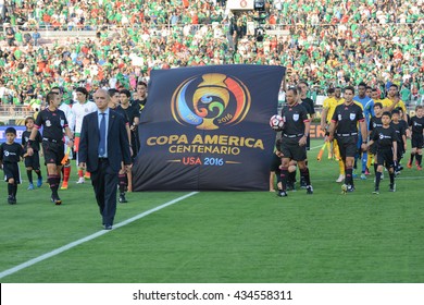 Pasadena, USA - June 09, 2016: Entry Of The National Soccer Teams During Copa America Centenario Match Mexico Vs Jamaica At The Rose Bowl Stadium.