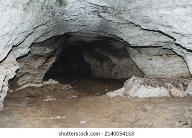 11,167 Cave passage Images, Stock Photos & Vectors | Shutterstock