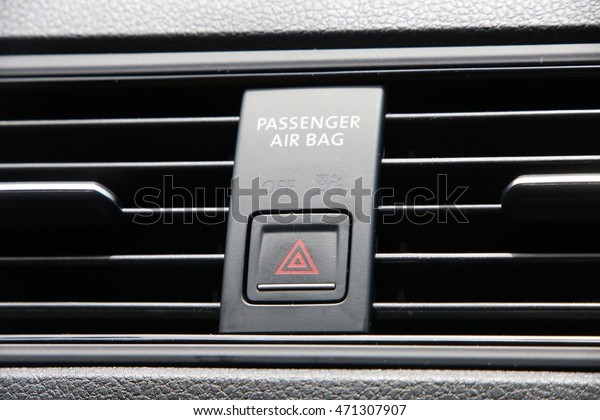 Passenger Air Bag\
Symbol
