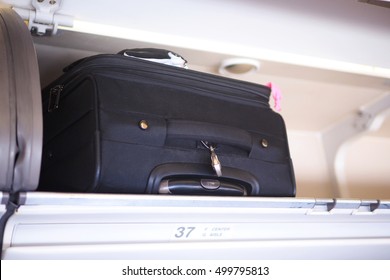 overhead bin luggage