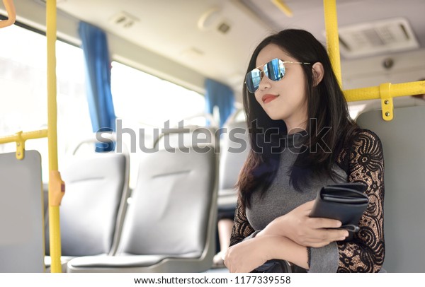 The passenger use smart bus for city\
transportation and\
traveling