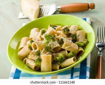 Pasta With Broccoli And Parmesan Cheese