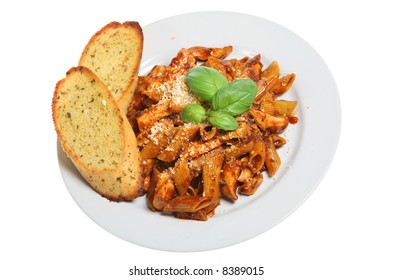 Pasta With Chicken And Garlic Bread