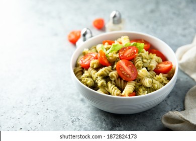 Pasta Salad With Tomato And Pesto