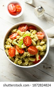 Pasta Salad With Tomato And Pesto