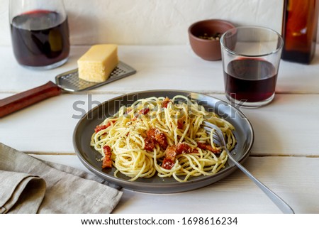 Similar – Foto Bild Klassische Spaghetti Carbonara auf weißem Teller