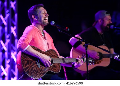 PATCHOGUE, NY-FEB 3: Musician Craig Morgan (L) Performs Onstage At The Emporium On February 3, 2016 In Patchogue, New York.