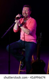 PATCHOGUE, NY-FEB 3: Musician Craig Morgan Performs Onstage At The Emporium On February 3, 2016 In Patchogue, New York.