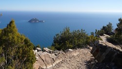 A Path Along The Western Ligurian Riviera With A View Of The Gallinara Island ( Albenga - Alassio)