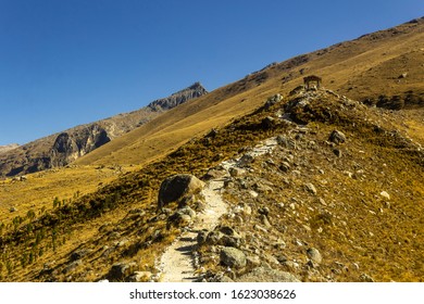 Path To The Churup Lake In The Huascarán National Park In Peru. 