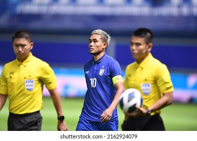 Pathumthani -Thailand-31May2022:Teerasil Dangda #10 Player Of Thailand During Friendly Match Between Thailand Against Bahrain At Bg Stadium,thailand