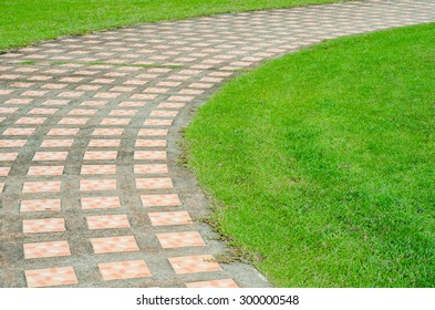 Curved Red Brick Walkway Stock Photo 55213567 | Shutterstock