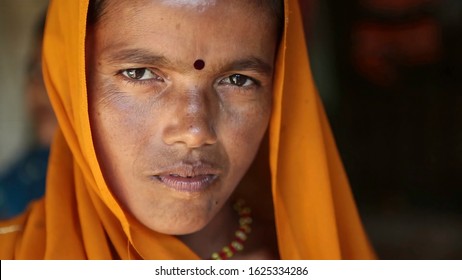 1,970 Indian Women Saree Sad Images, Stock Photos & Vectors | Shutterstock