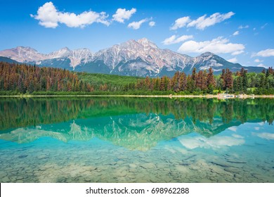 Pyramid Lake Canada Images Stock Photos Vectors Shutterstock