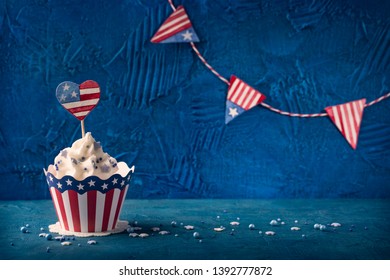 Patriotic Fourth of July Cupcakes - Powered by Shutterstock