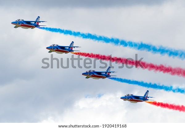 Patrouille de
France flying aerobatic demonstration team performing at the Paris
Air Show. France - June 21,
2019