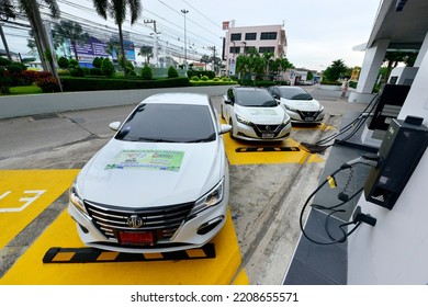 Pattaya City, Chonburi Province, Thailand, 24 September 2022 : The Caravan Cars Parking For Charging Station The Electric To EV Car, Which They Travel For Low Carbon Tourism Purpose.