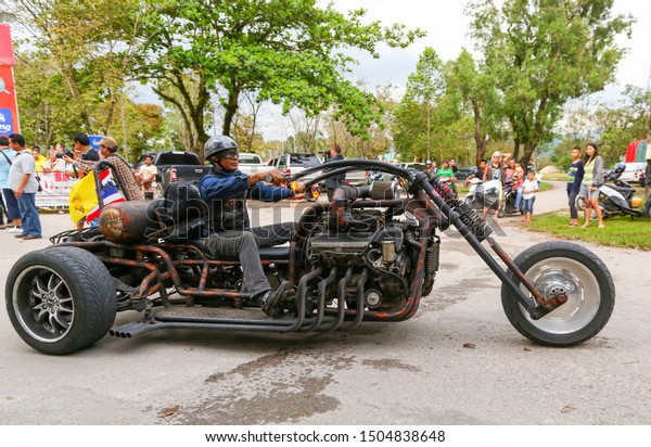 big trike motorcycle